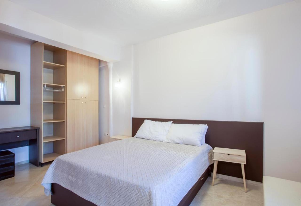 Sea La Vie Apartment Hanioti Luaran gambar